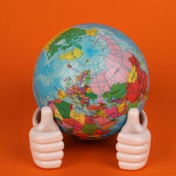 Negociar con clientes internacionales Negociar amb clients internacionals Negotiate with international customers Négotier avec des clients internationaux